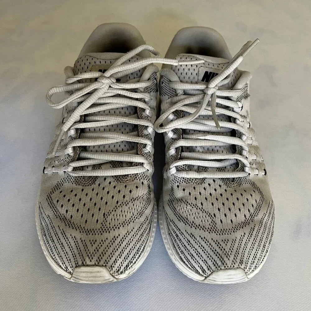 Nike Women's Air Zoom Vomero Grey Running Tennis Shoes